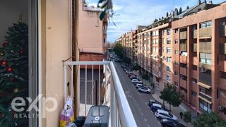 Pis  Calle sagunto. Piso en calle sagunto de 3 habitaciones amplio, luminoso. ubicac
