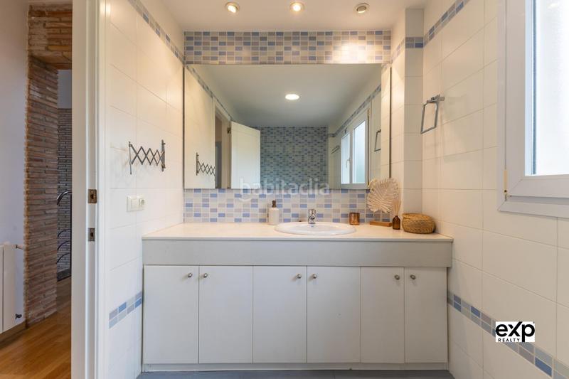 Foto 2c612320-7889-4e04-9f58-db090cb98af0. Lloguer xalet amb calefacció aparcament piscina a Paterna