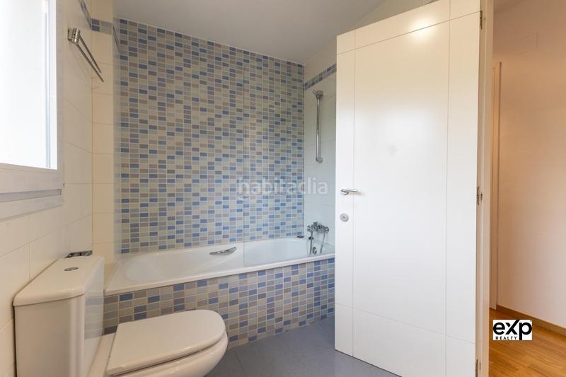 Foto 212f3383-d88a-4a01-9640-2fa442c7b552. Location chalet avec chauffage parking piscine dans Paterna