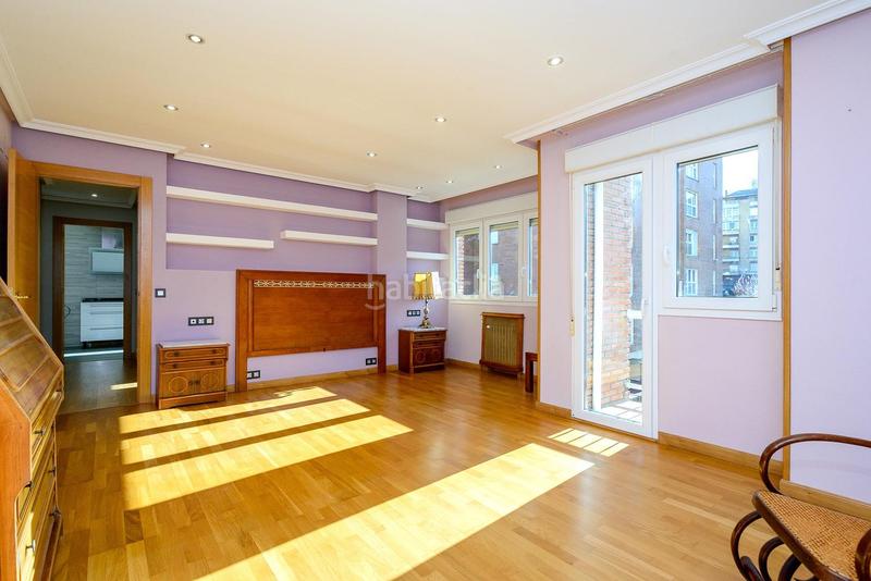 Foto 4b96ed7c-ffd9-438b-a2f9-f093f42d6c56. Pis a policarpo herrero 1 a Buenavista Oviedo