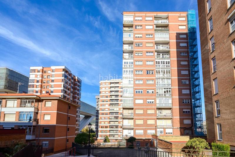 Foto 5157489a-913b-467c-8cc8-4b7e5338609c. Pis a policarpo herrero 1 a Buenavista Oviedo