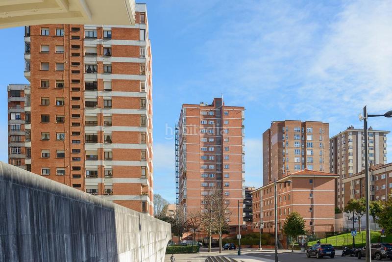 Foto 5edf0685-a1a1-44fb-826e-0b5737015cff. Pis a policarpo herrero 1 a Buenavista Oviedo