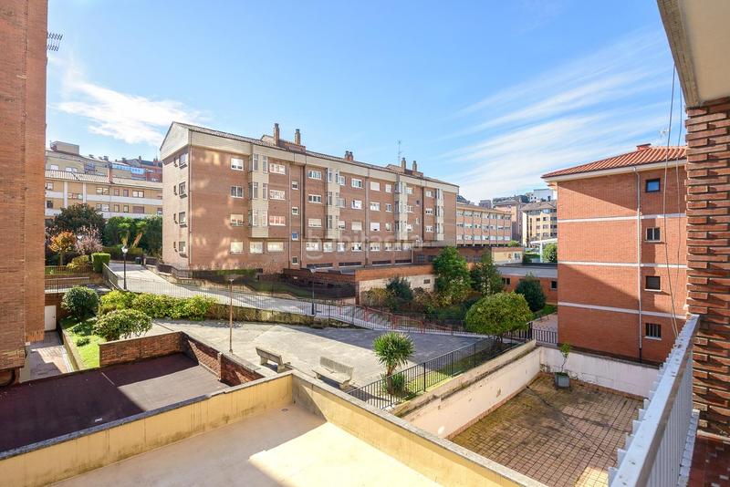 Foto 657bb3ee-594f-4b28-9be9-9f68a21c53b2. Pis a policarpo herrero 1 a Buenavista Oviedo