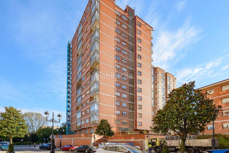 Foto 74def7eb-499d-4780-ac23-7725b8912d2f. Pis a policarpo herrero 1 a Buenavista Oviedo