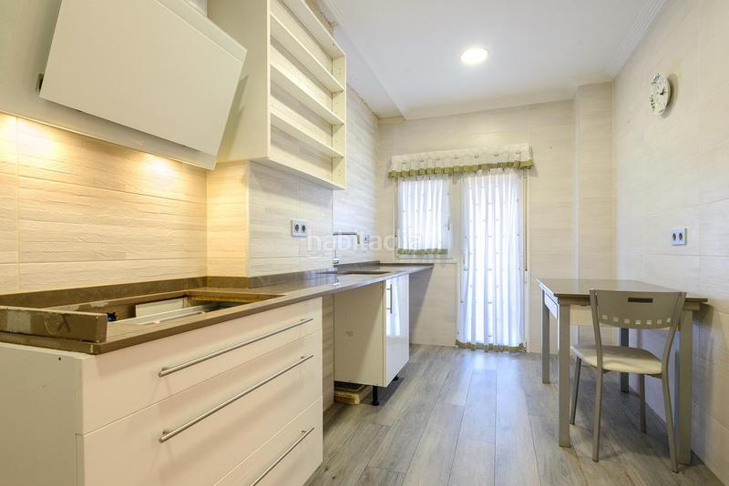 Foto a9560013-8cb4-4583-91e8-7abb57296ed4. Pis a policarpo herrero 1 a Buenavista Oviedo