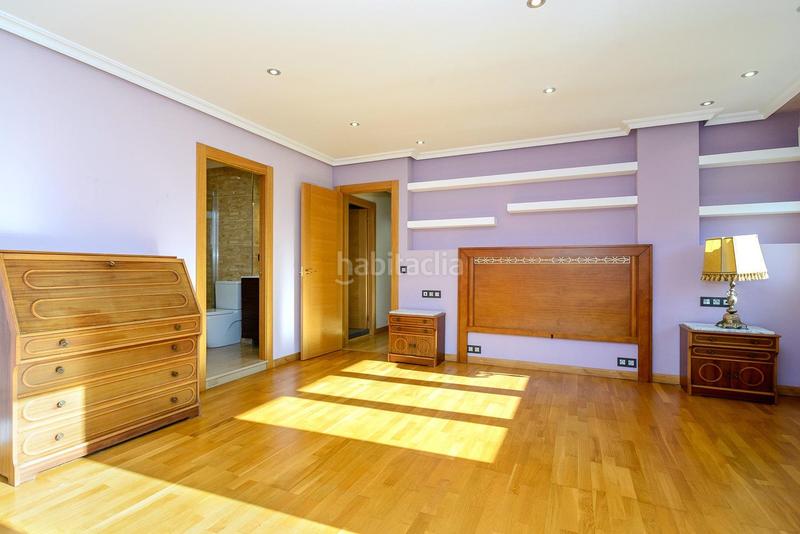 Foto cbab1d47-c4c7-40c6-84d7-edb680c41411. Pis a policarpo herrero 1 a Buenavista Oviedo