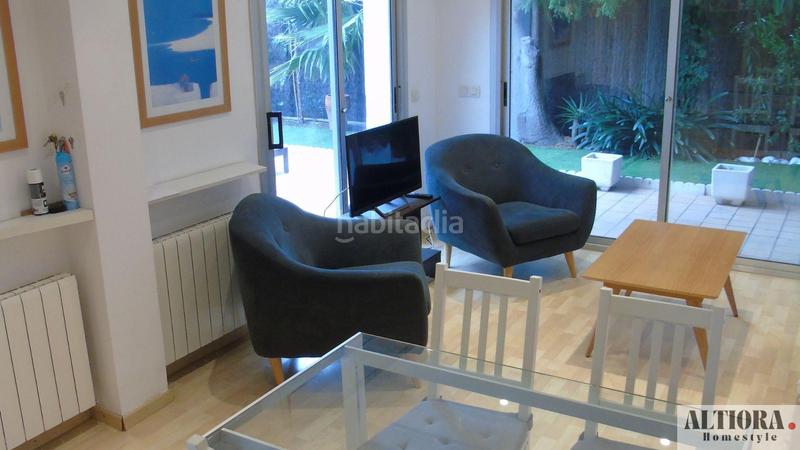 Foto 2f83189c-ca82-44e8-83f5-927bd0dc04ee. Casa a schiera con riscaldamento parcheggio in Can Girona - Terramar - Vinyet Sitges