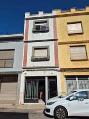 Semi detached house in Centro. Vivienda unifamiliar con 3 apartamentos inversión ideal en almas