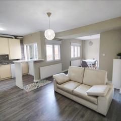 Location Appartement  Calle calle de albéniz,. Piso recién reformado con terraza, zona milán