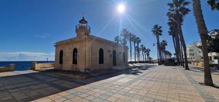 Piccolo appartamento in El Puerto - La Romanilla. Apartamento en primera línea de playa de roquetas de mar