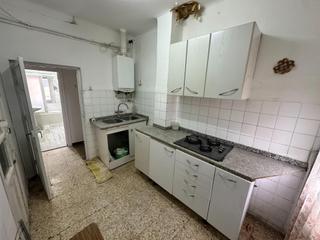 Pis  Santa teresa. Piso de 70 metros útiles, amplio salón exterior, cocina amueblad