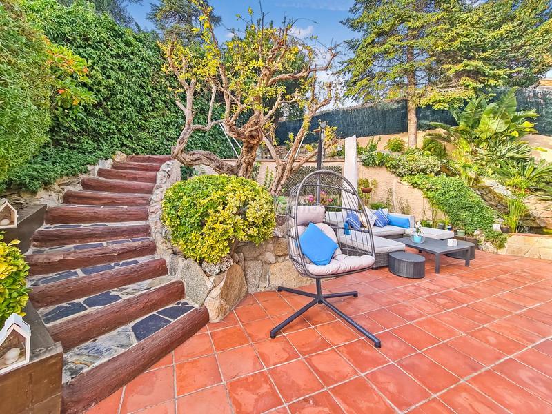 Foto 3c156e18-54cb-4385-b548-9f2271dd0d25. Casa con riscaldamento parcheggio piscina in Alella