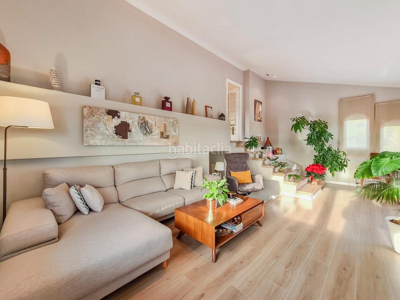 Foto 949717e0-4944-4017-8e9f-4766712174f8. Casa con riscaldamento parcheggio piscina in Alella