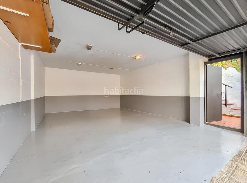 Foto a4288ad0-20f4-4a98-ab87-eee29b1d6e35. Casa con riscaldamento parcheggio piscina in Alella