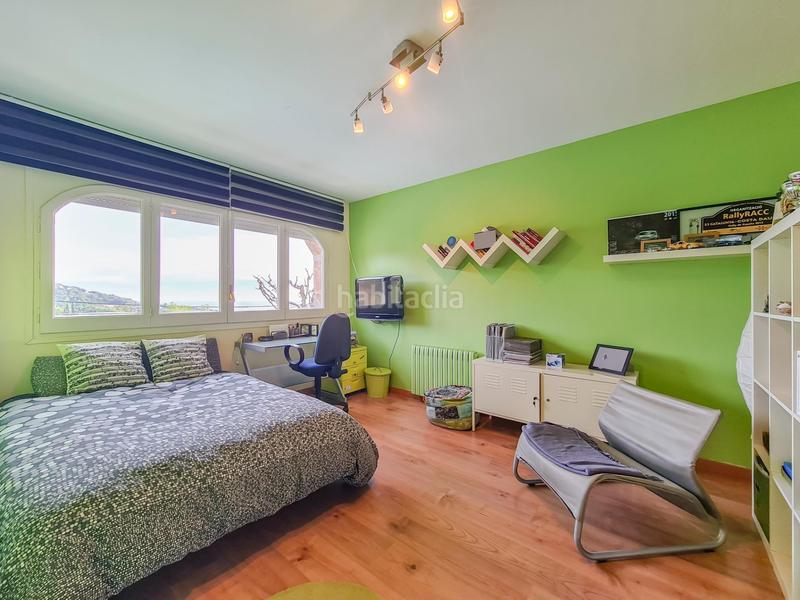 Foto b29e0a00-891b-47ee-aee9-904e9efe8091. Casa con riscaldamento parcheggio piscina in Alella