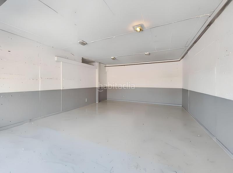 Foto b7ec987f-2168-4430-a5c0-172cbe124d77. Casa con riscaldamento parcheggio piscina in Alella