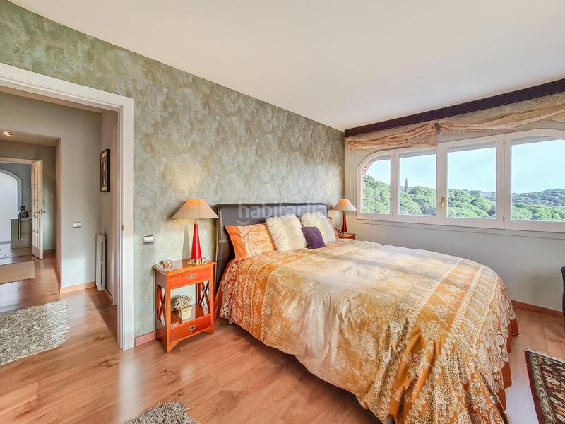 Foto f1262b63-0354-46b9-b69d-7670913b8ba7. Casa con riscaldamento parcheggio piscina in Alella