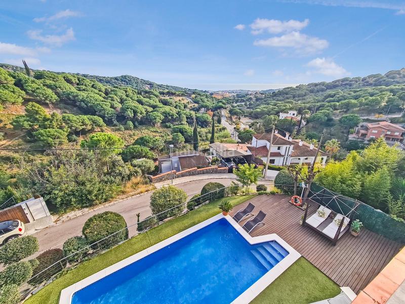 Foto f83a79a2-e12e-4153-94a0-a508744e76de. Casa con riscaldamento parcheggio piscina in Alella