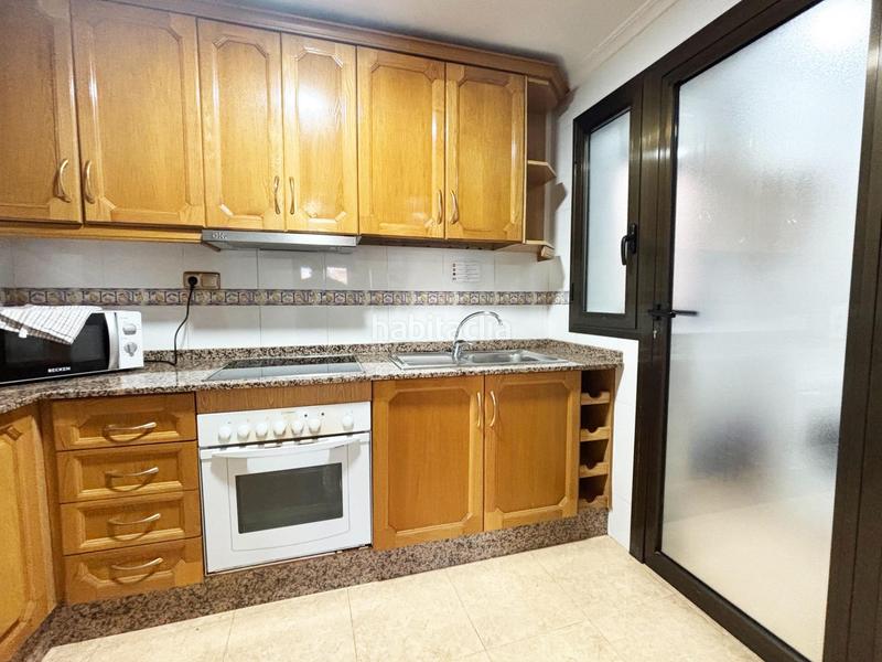 Foto 7ba2b15d-cb75-40d9-a828-c5d3423ea3d6. Flat with parking in Puerto Deportivo Torrevieja