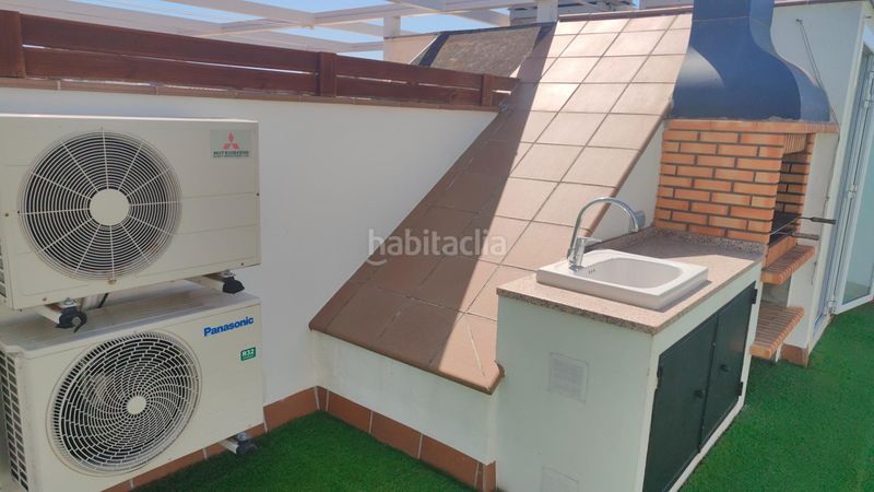 Foto f8f00700-db71-4721-8f62-dba610a9654a. Àtic amb calefacció aparcament piscina a Santa Margarida Roses