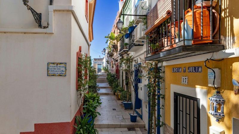 Foto d5bc86e9-6f54-4e44-8a02-b28e72bd1872. Locale commerciale in Babel Alicante