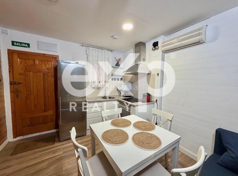 Foto ef5f8b15-6084-4141-a66e-8a6dda918bd3. House with heating in El Cabanyal-El Canyamelar Valencia