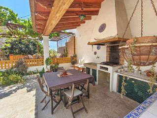 Haus in Santa Margalida Poble. Su encantadora casa mediterránea con vistas panorámicas