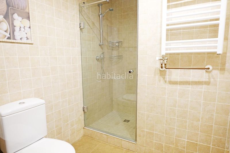 Foto 9882a550-1371-4543-b23f-fa19b0928108. Apartament amb aparcament a Gava Mar Gavà