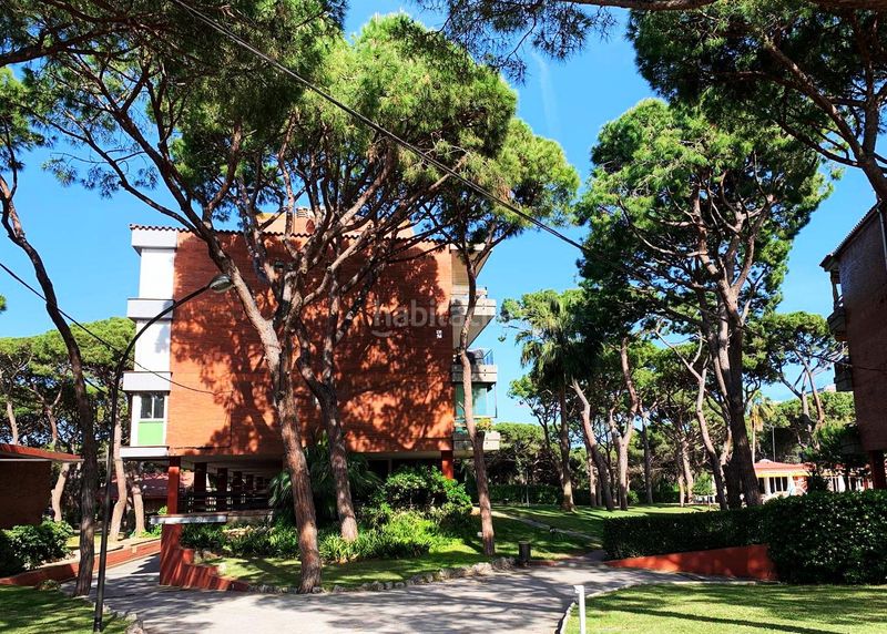 Foto a68a8d70-8e88-4389-a5ad-a7f2719bcc30. Apartament amb aparcament a Gava Mar Gavà