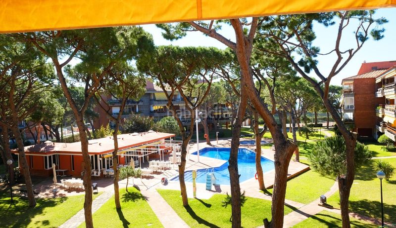 Foto d4d2df8d-4b43-47ef-8537-e98342a2fd1c. Apartament amb aparcament a Gava Mar Gavà