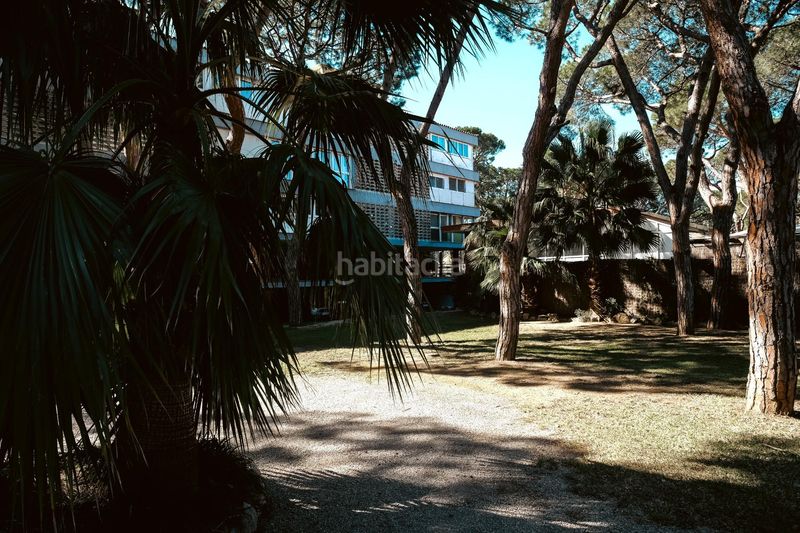 Foto b5cb6bc1-198f-4c6b-9ce9-af7e7bdf3f69. Apartament amb aparcament a Gava Mar Gavà