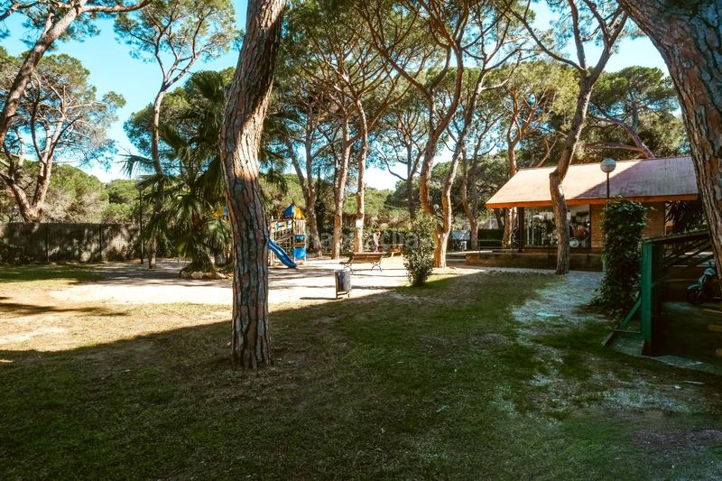 Foto ba375a20-006b-4b28-9478-9002182e9156. Apartament amb aparcament a Gava Mar Gavà