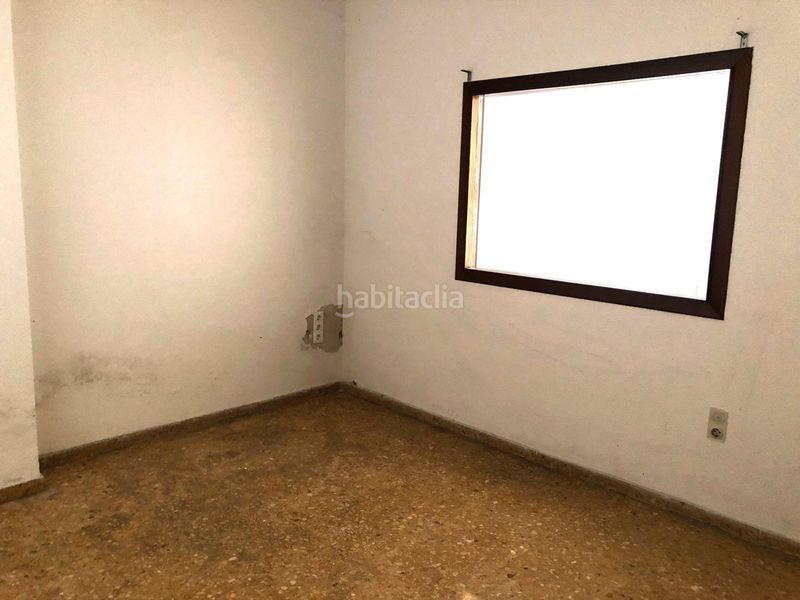 Foto 6e9980d1-2831-43ba-84a7-46004b1e79d9. Local comercial a Carcaixent