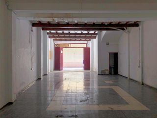 Local Comercial a Calle senia de bonastre 10. Local en venta en el centro de  carcaixent