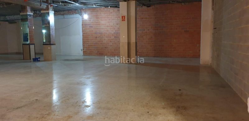 Foto a9ab62ba-1f48-4eb1-b044-bdc983d0bd55. Local comercial a Carcaixent