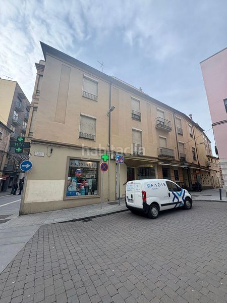 Foto 7d1c2d9c-1e38-4b79-ad22-10907d1d20a9. Edifici a calle sotelo 1 a Casco Antiguo Zamora