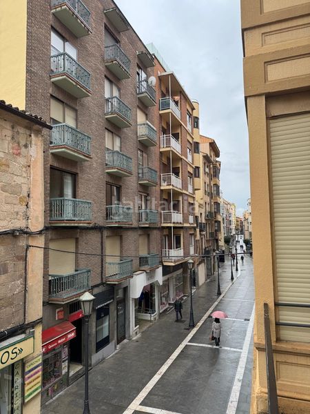 Foto aa2ef2e2-0b65-41e2-8a3c-a8c144e86948. Edifici a calle sotelo 1 a Casco Antiguo Zamora
