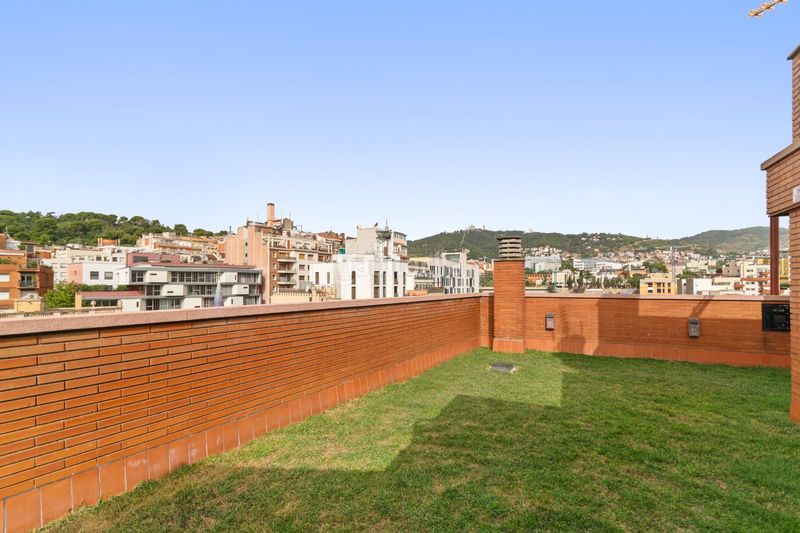 Foto 0d6a4442-97f5-4405-a2de-cab6667cc7e3. Pis amb aparcament piscina a Vallcarca - Penitents Barcelona