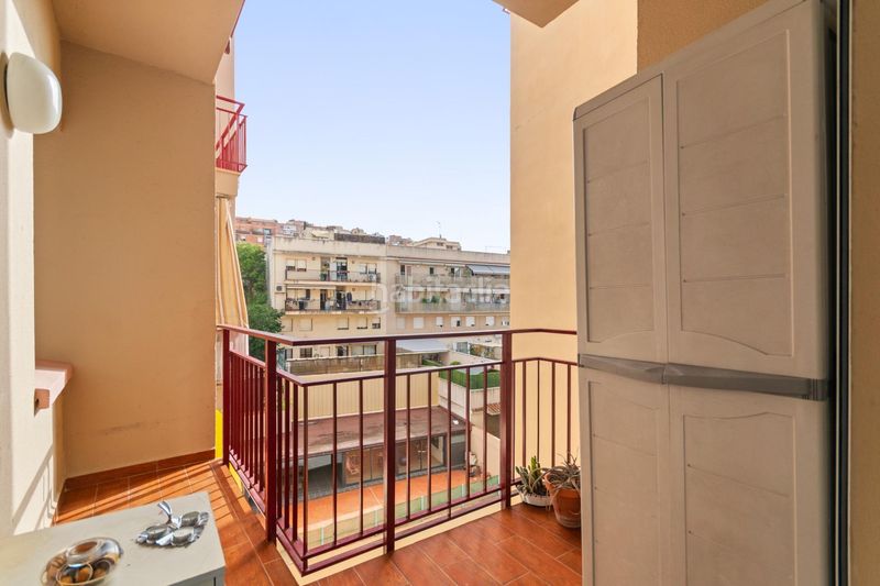 Foto ae114f6d-4715-4d83-a9c0-2e62e0c2c4ab. Pis amb aparcament piscina a Vallcarca - Penitents Barcelona