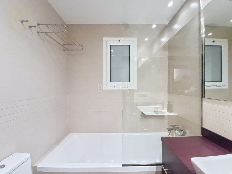 Foto b188eec8-85d8-4eb8-907b-fffe12faf768. Pis amb aparcament piscina a Vallcarca - Penitents Barcelona