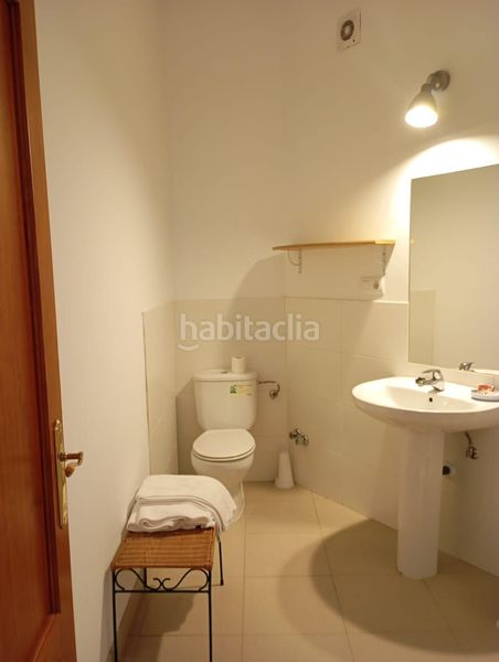 Foto 9a9fde86-8713-4117-baa1-45e3eed262f3. Edifici a avenida de las termas 47 a Baños de Montemayor