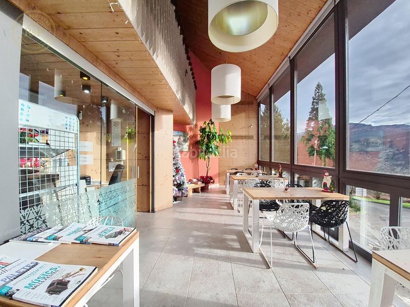 Foto 0432ddc4-8266-4732-913e-e8ad216a7bc1. Edificio in Cercs