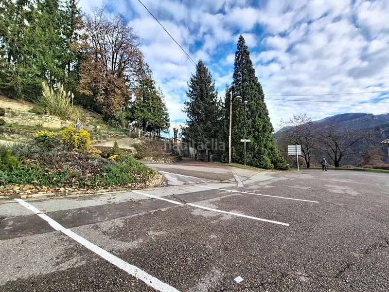 Foto 385aafc1-4bae-4c3f-a453-732c56b84b43. Edificio in Cercs