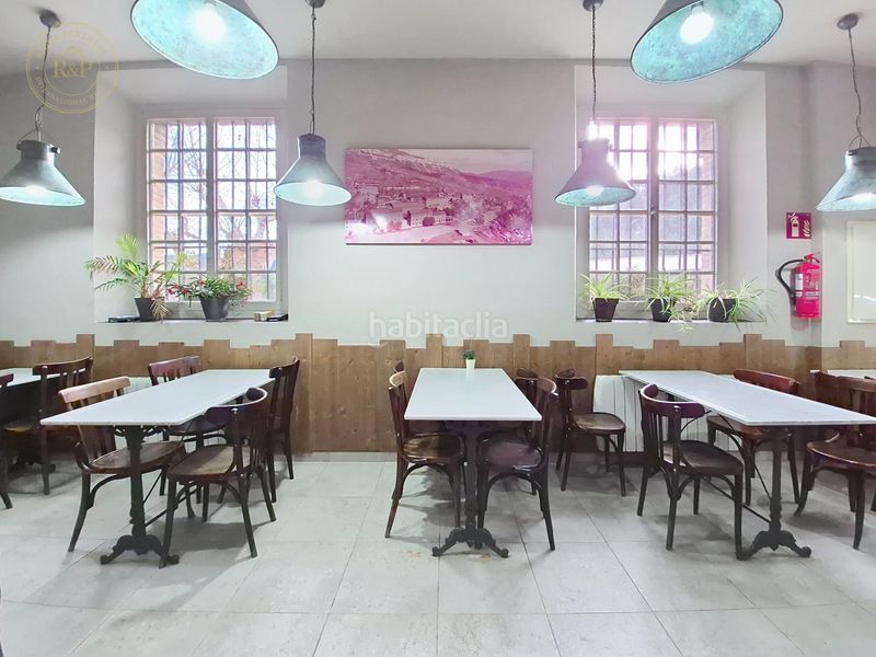 Foto e8b00efa-1039-4c8f-9b8d-7d24c195f7e1. Edificio in Cercs