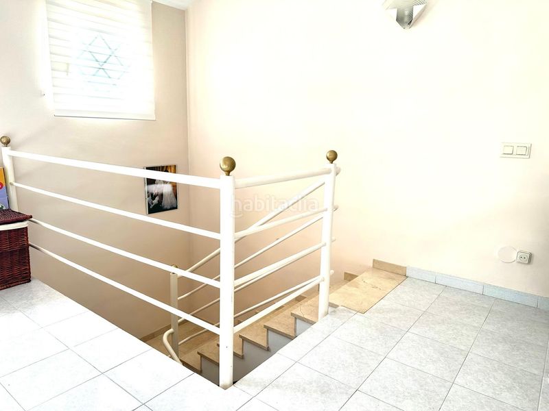 Foto 0b178d69-df70-4391-8888-72eee7c49097. Casa adossada amb calefacció aparcament a Torrent Ballester Viladecans