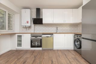 Appartamento  Calle de illescas. Tu nuevo hogar en aluche comodidad, diseño y ubicación