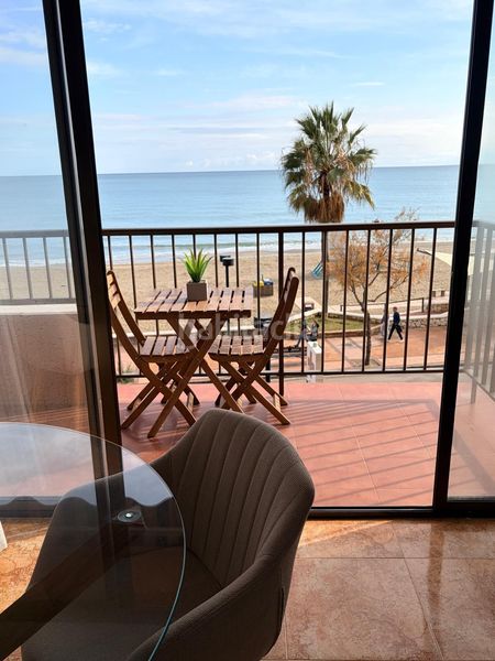 Foto a73bc697-f7b0-4ca2-80f6-fe5cf0579348. Pis amb calefacció aparcament a Puerto Deportivo Fuengirola