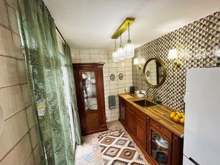 Duplex à Los Nietos. Se ofrece dúplex en la localidad de los nietos ubicado en una tr