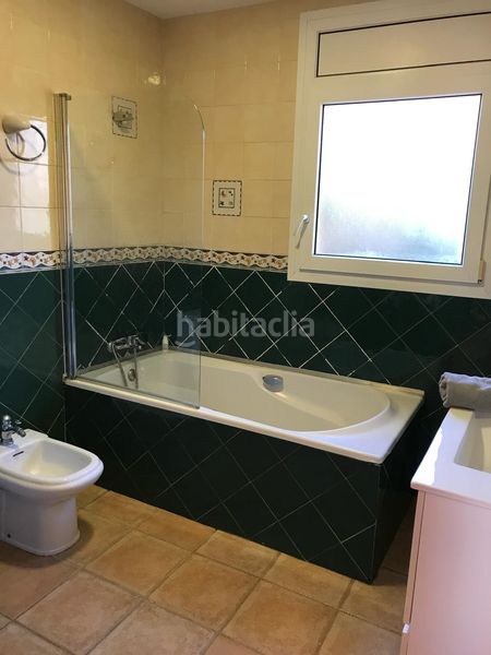 Foto 3aad1237-f85f-4e47-83e7-5e96db82b47c. Xalet amb aparcament piscina a pla de maset - cap de Salou Salou