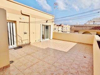 Àtic  Deportes (r). Ático exclusivo 1 hab con gran terraza de 40 m2 en el puerto de